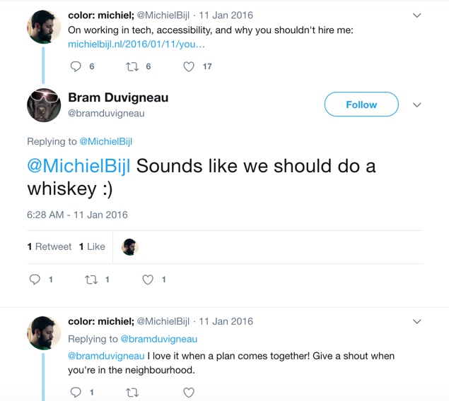 A screenshot of the Twitter.com interface, where Michiel links to a blog post containing a promise of whisky. Bram Duvigneau takes him up on it.
